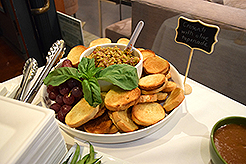 THE CLOSET EDIT AT THE FINERIE